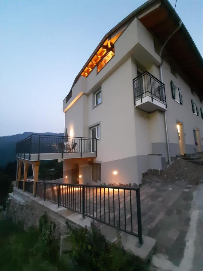 B And B Nonna Rosa Vista Lagorai Capriana Exterior photo